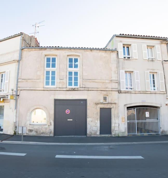 Maison Type Loft - Avec Parking En Plein Centre Ferienhaus